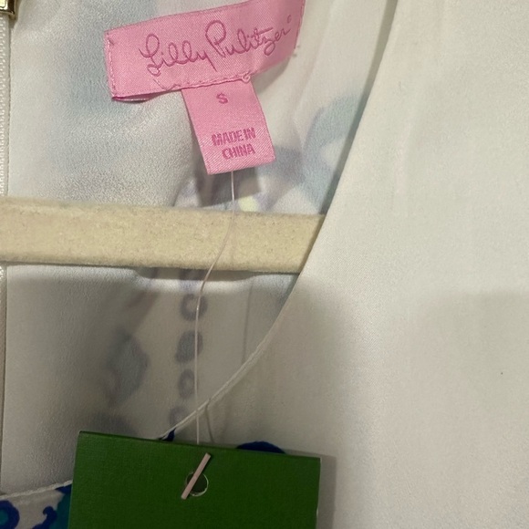 Lilly Pulitzer Iona Long Story Engineered Resort Dress Size Small NWT - Picture 3 of 4